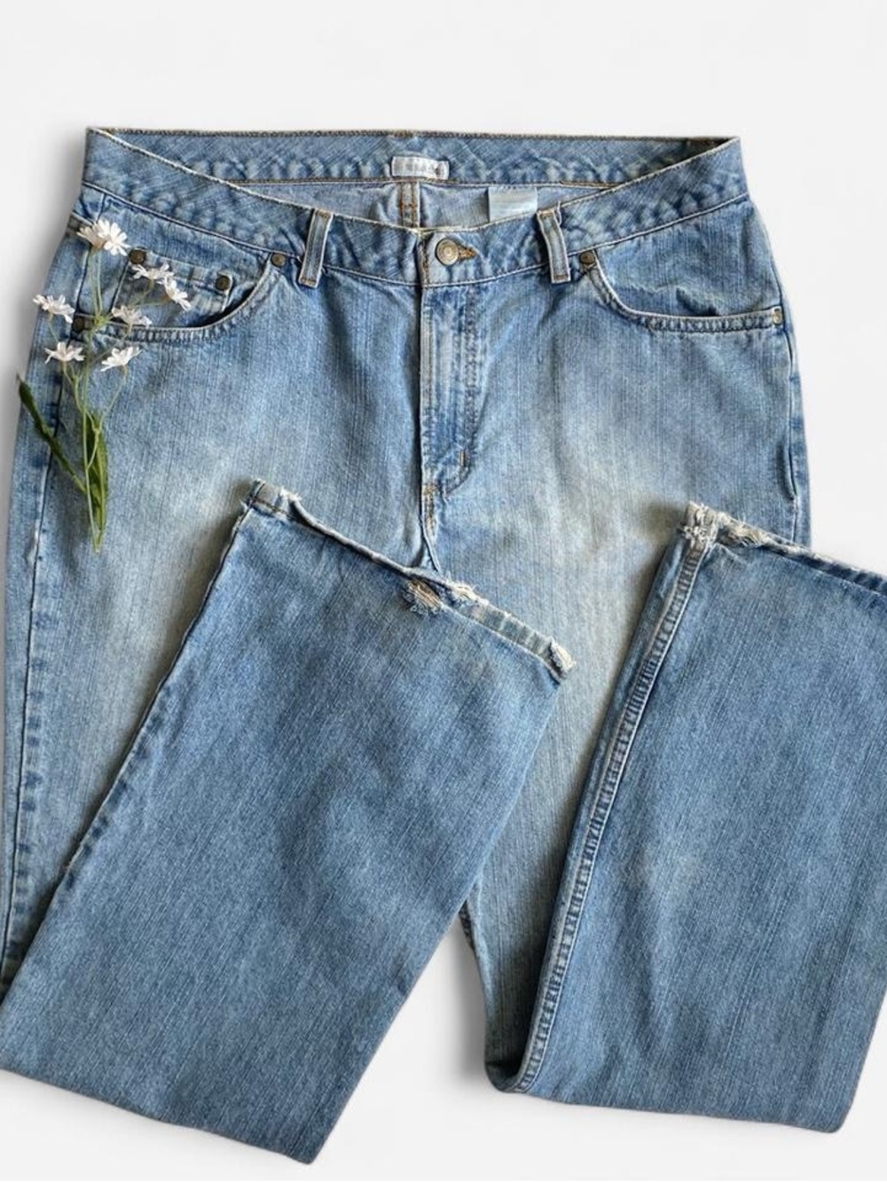 Y2K light wash flare jeans